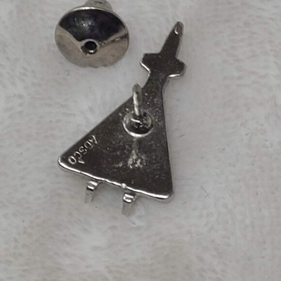 NASA XB-70 Valkyrie Bomber Airplane Lapel Pin USAF Aviation Collectible ADSCO - Picture 5 of 7